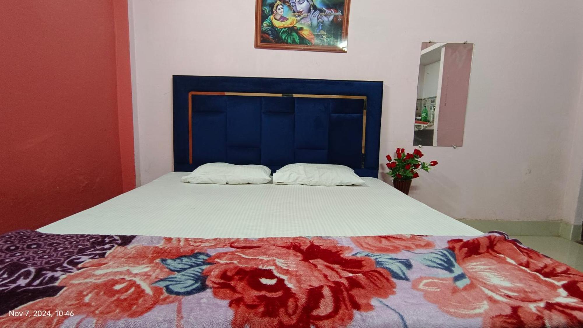 Cozy Varanasi