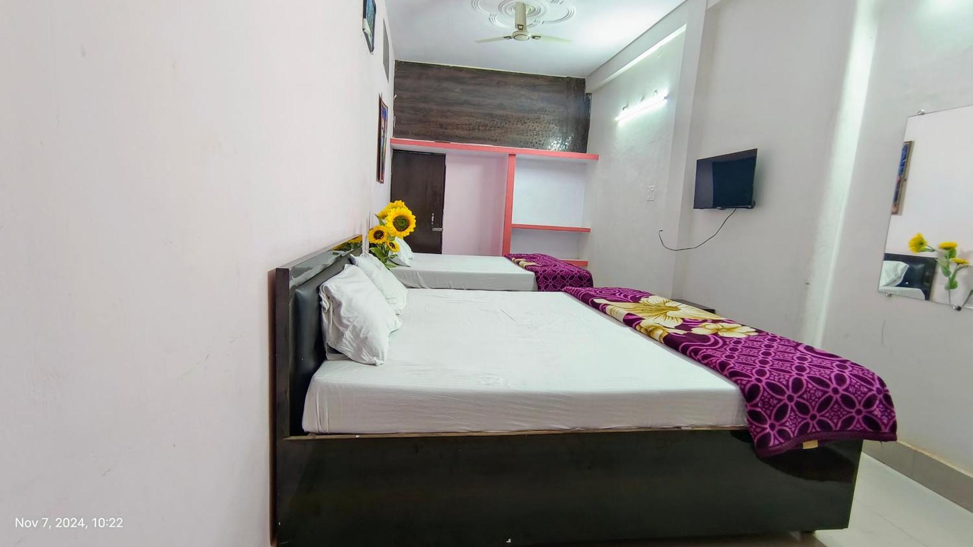Cozy Varanasi